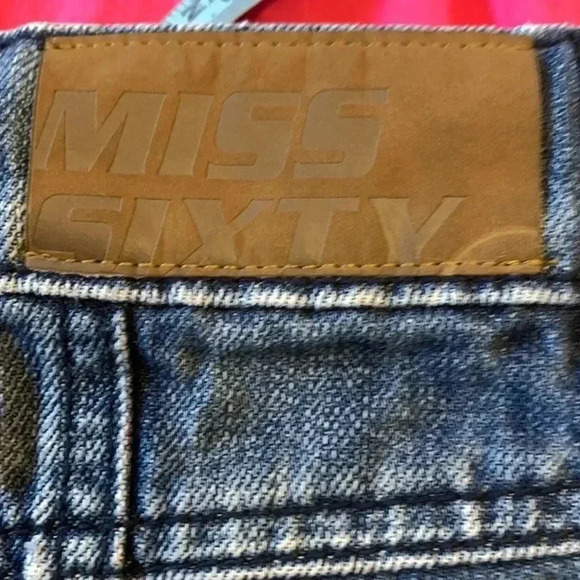 Miss Sixty Y2K, low rise jeans shorts, 100% cotton with stretch - Picture 11 of 11